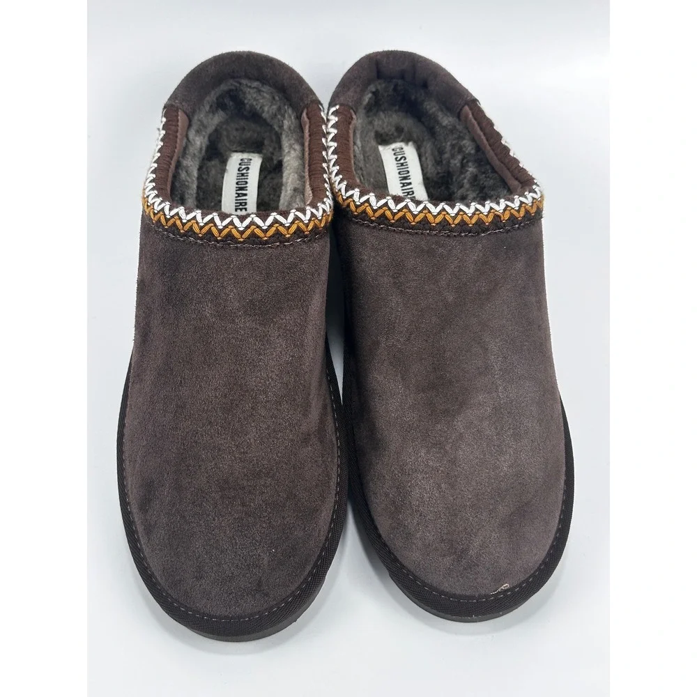 Cushionaire suede slippers
